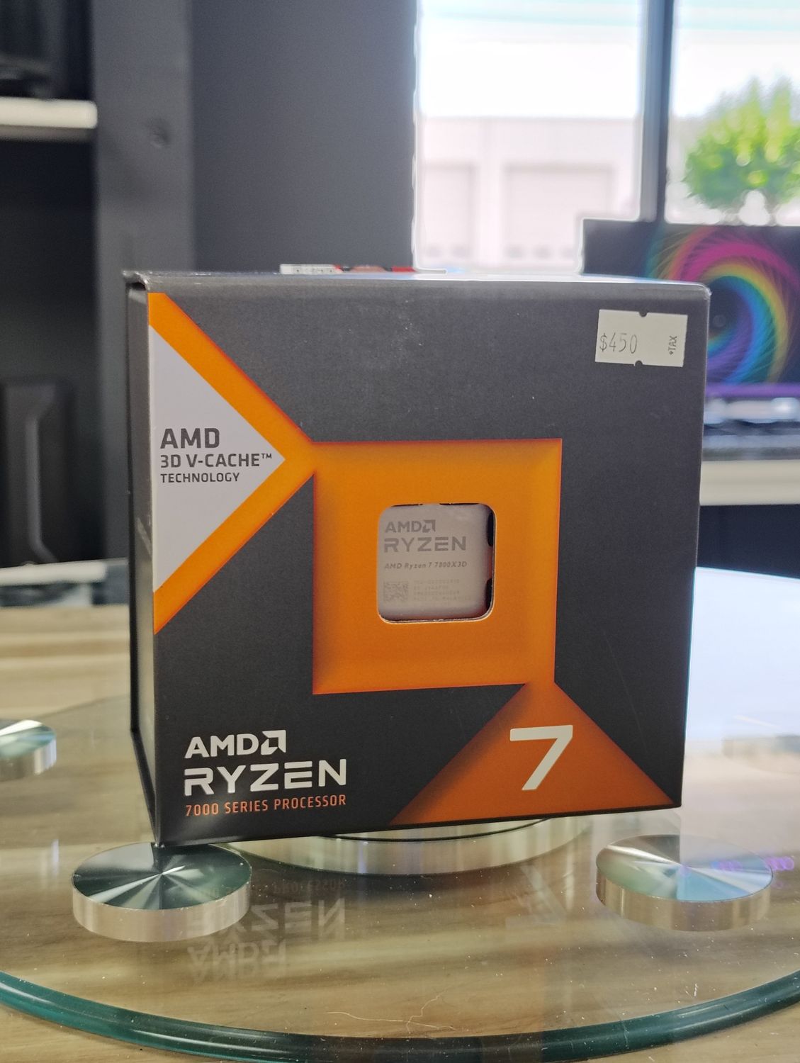 AMD Ryzen 7 7800X3D
