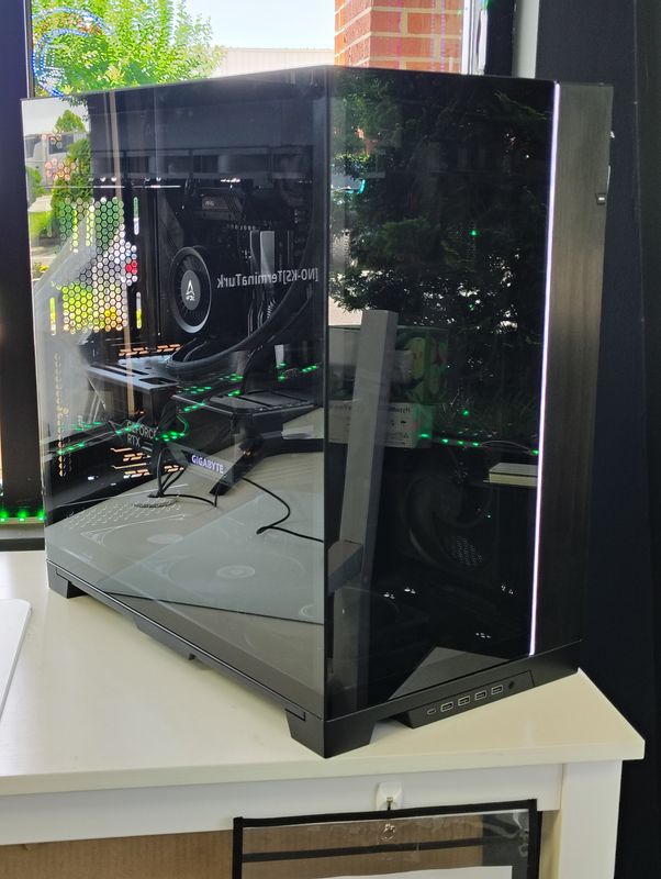 &quot;Shadowbane&quot; Custom Built Gaming PC