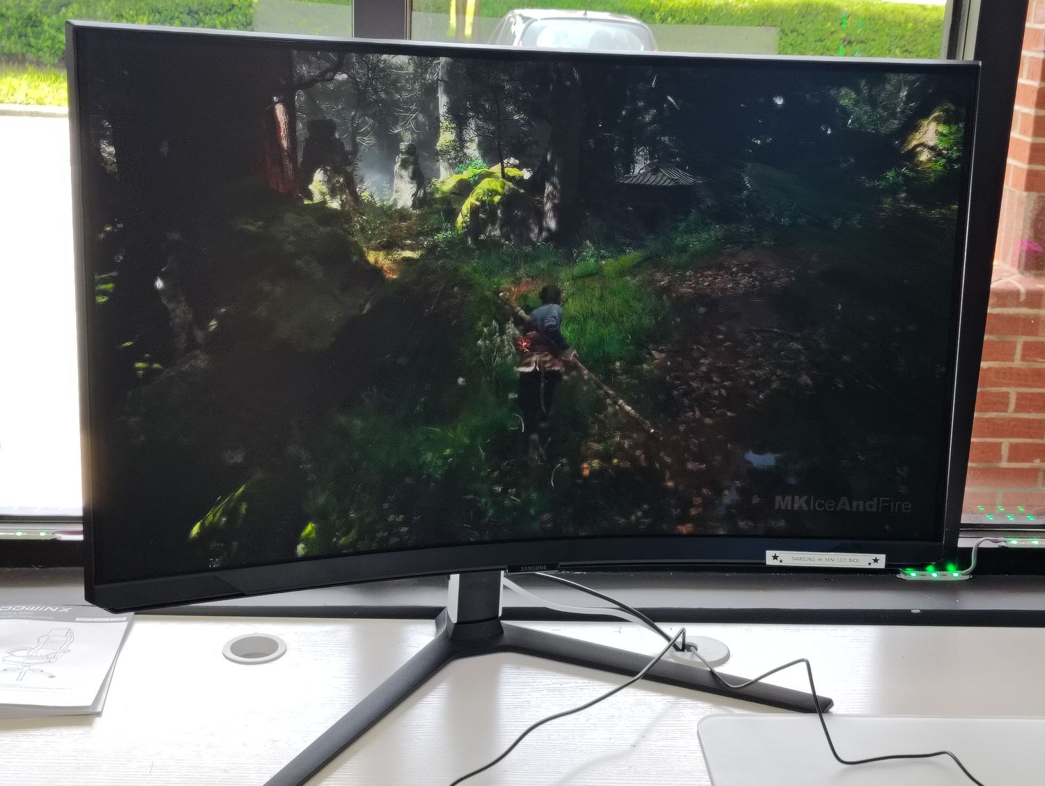 Samsung Odyssey 4K Curved MINI LED