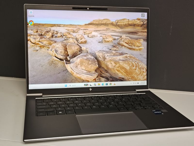 HP FIREFLY G10 Workstation 14&quot;