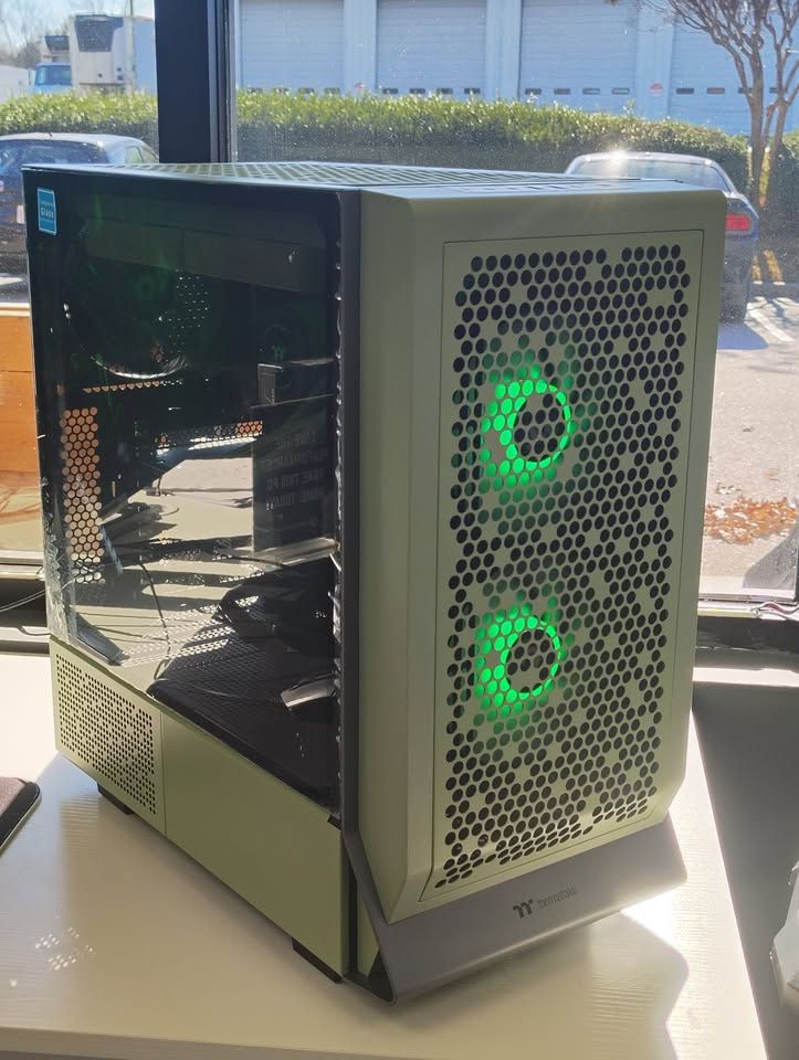 "Verdant" Custom Built Gaming PC