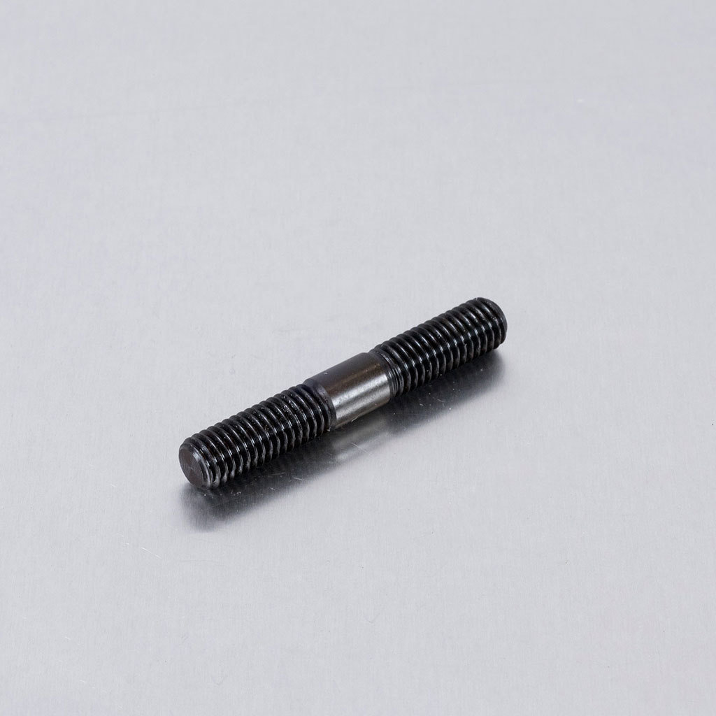 (24) Cylinder Stud M8 X 53 ( Exhaust Side)