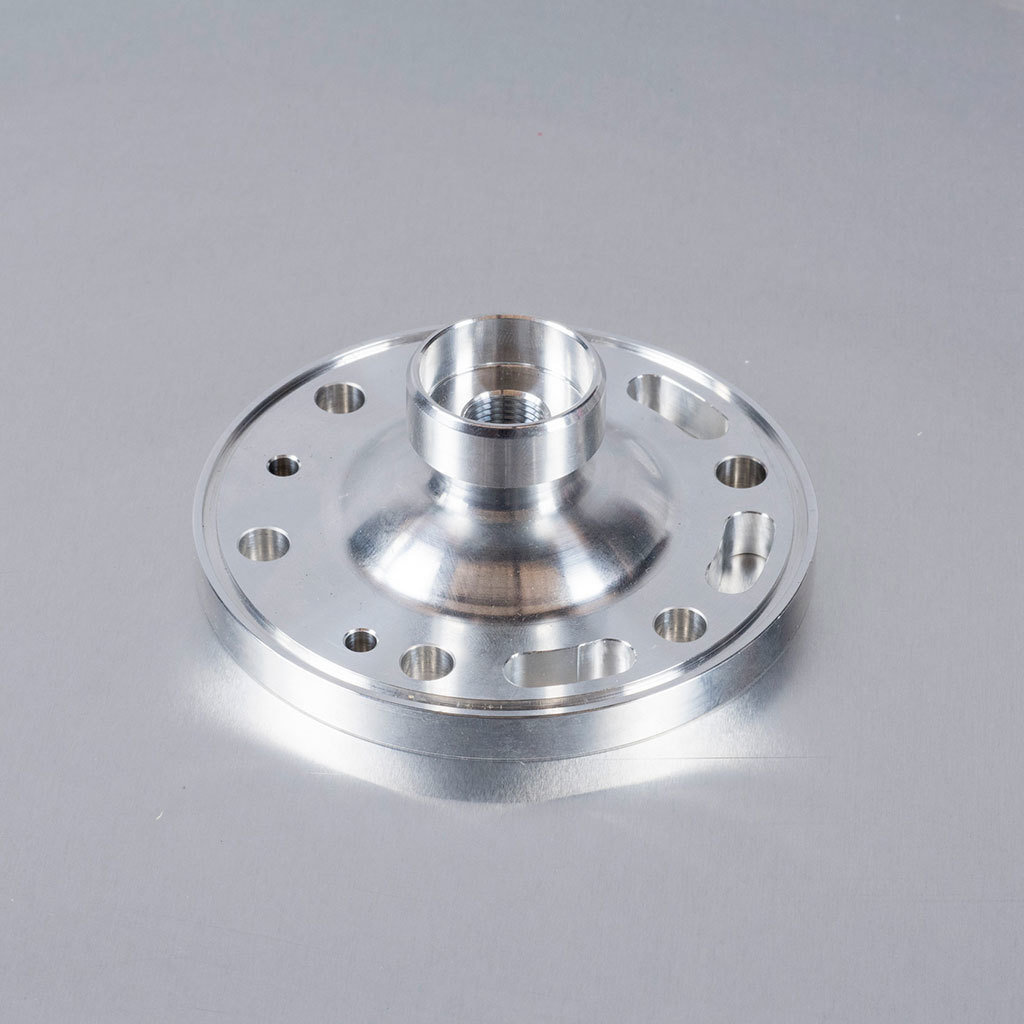 (7) Cylinder Head Insert