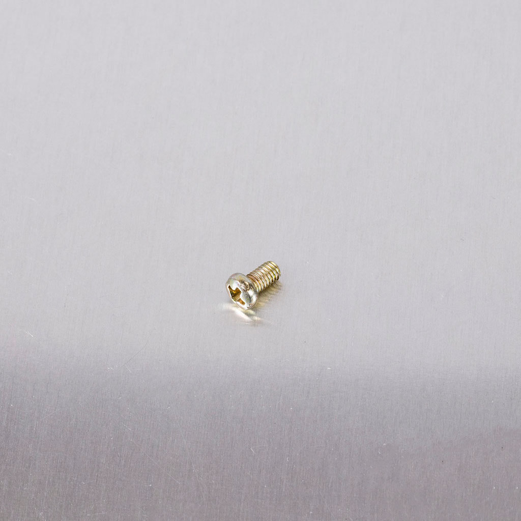 (12) Screw M3 X 5