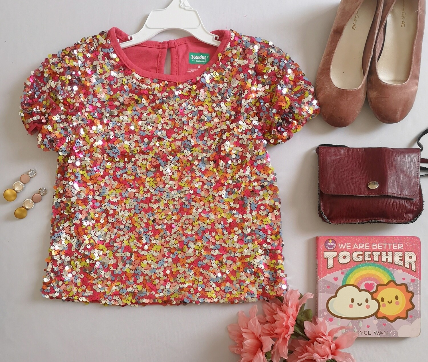BLUSA DE LENTEJUELAS INCLUYE GANCHITOS