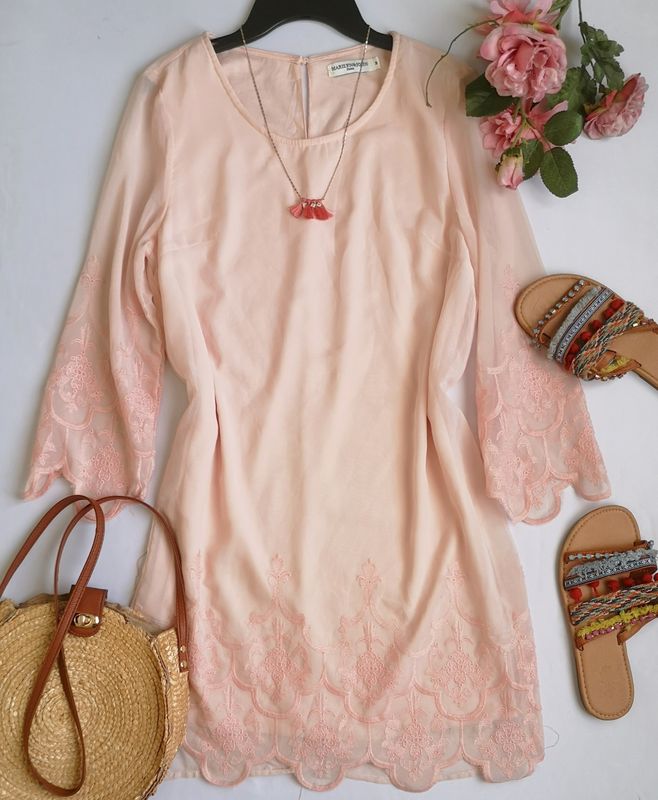 VESTIDO BORDADO