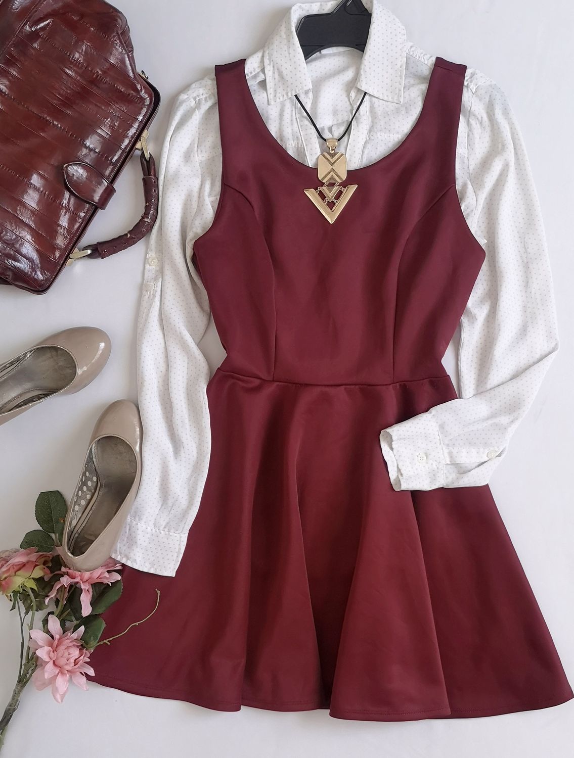 VESTIDO CAMPANA ABAJO Y BLUSA DE CHIFON