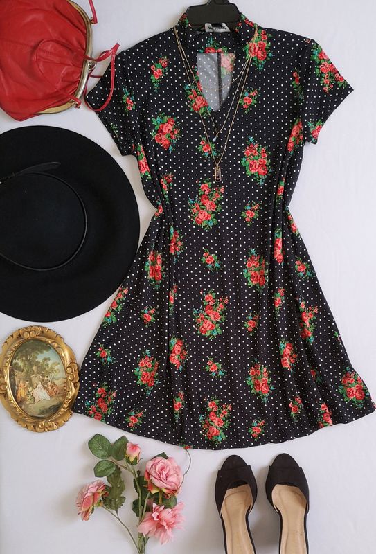 VESTIDO CORTO