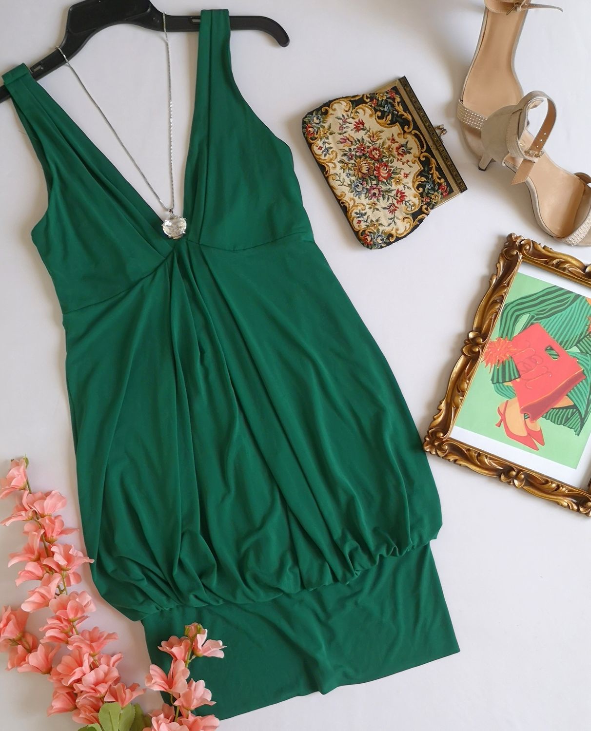 VESTIDO TIPO GLOBO INCLUYE COLLAR