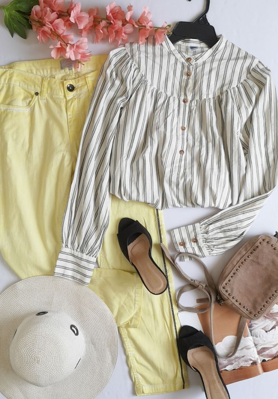 JEANS CON BLUSA DE ALGODÓN 