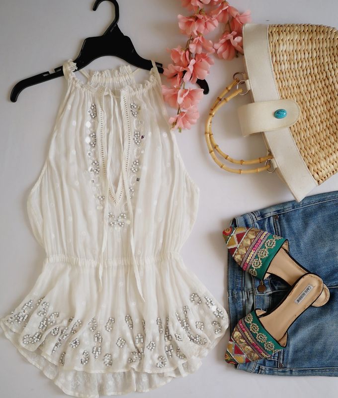 BLUSA HALTER BORDADA 💙