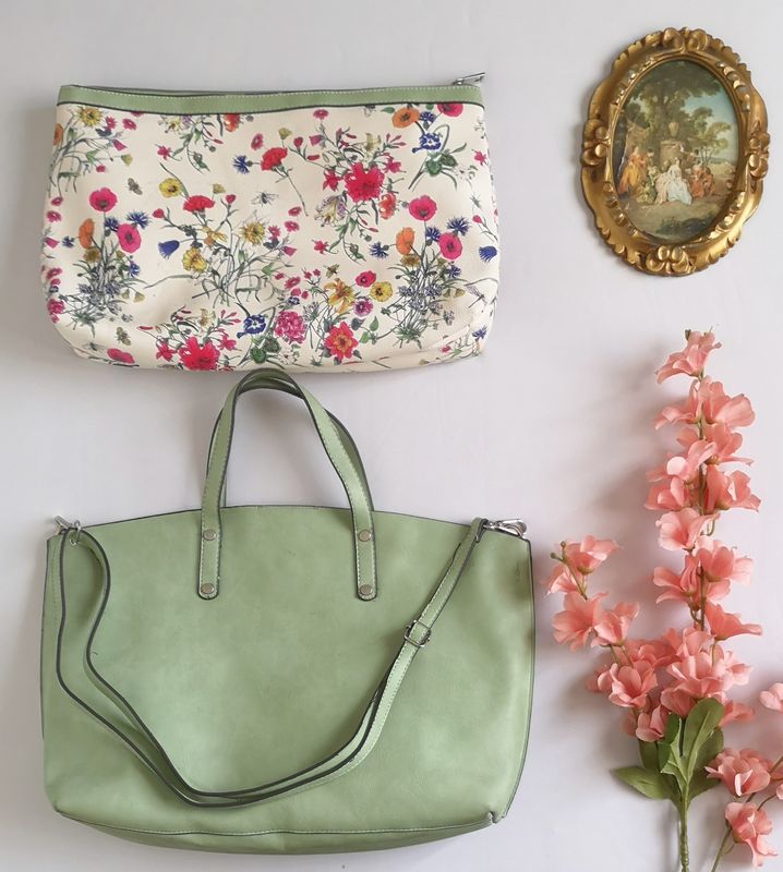 SET DE 2 CARTERAS 🌺
