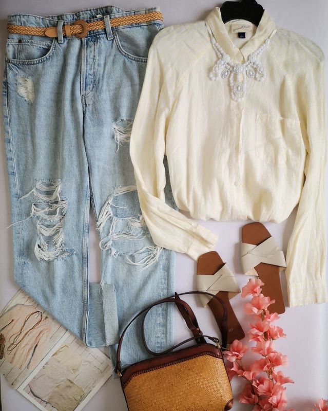 BLUSA DE LINO CON JEANS RASGADO 