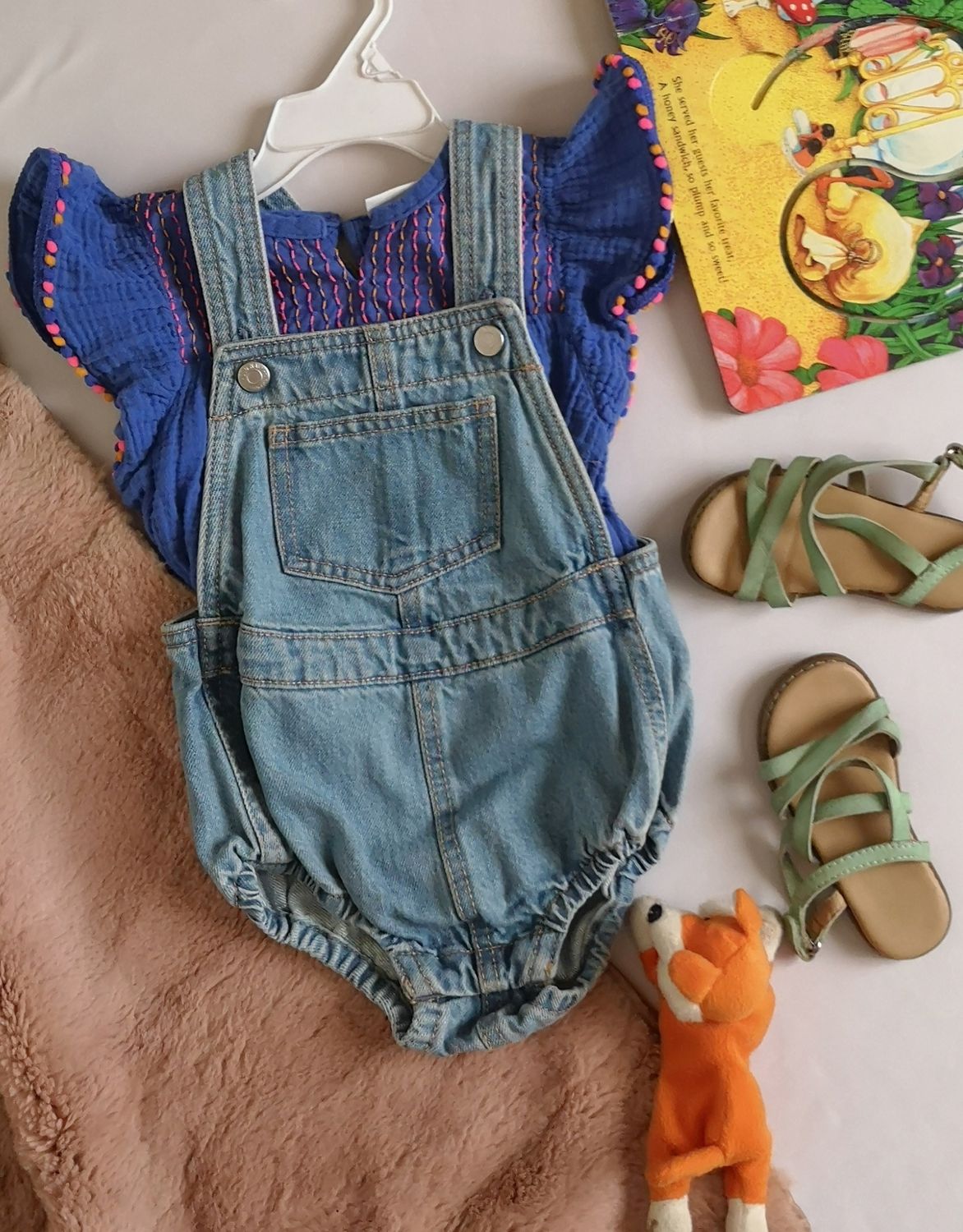 OVEROL DE LONA Y BLUSA
