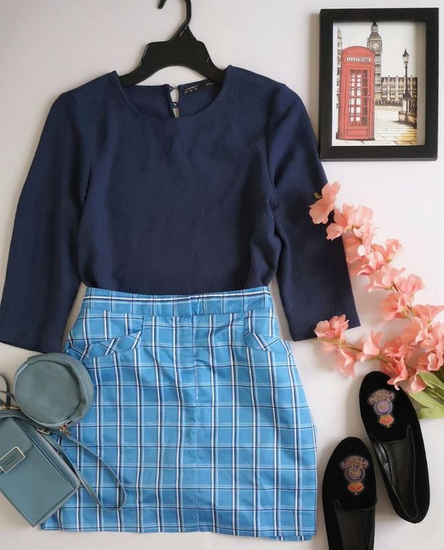BLUSA MANGA 3/4 &amp; FALDA CON SHORT 