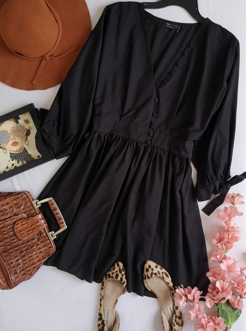 VESTIDO CON BOTONES 