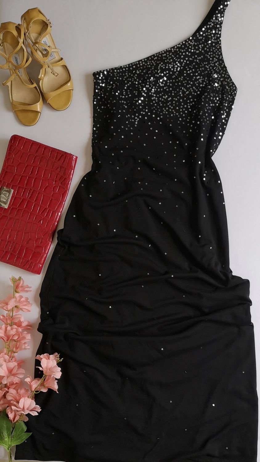 VESTIDO DE NOCHE BORDADO ABIERTO DE ATRÁS
