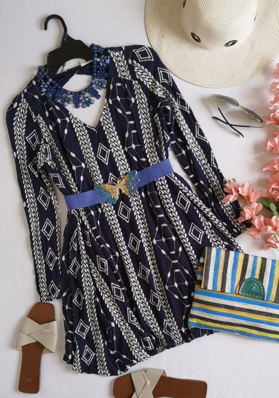 VESTIDO BORDADO INCLUYE CINCHO ⚓