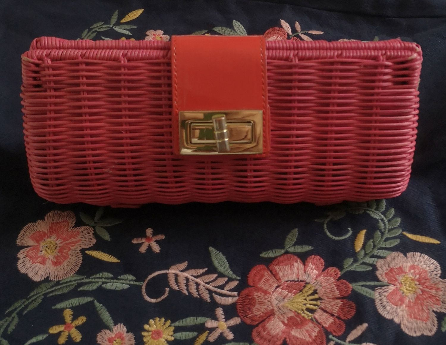 CARTERA DE MANO