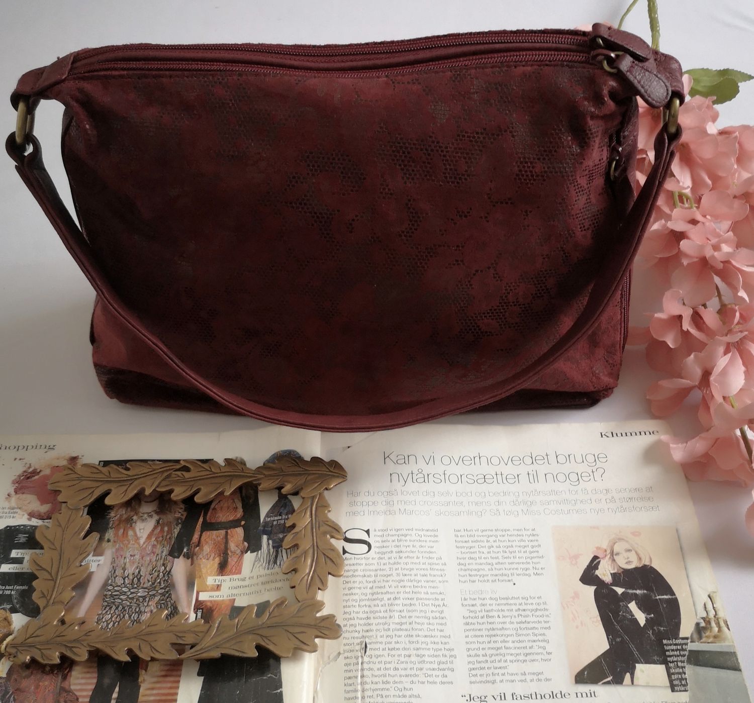 CARTERA ESTILO CUADRADO