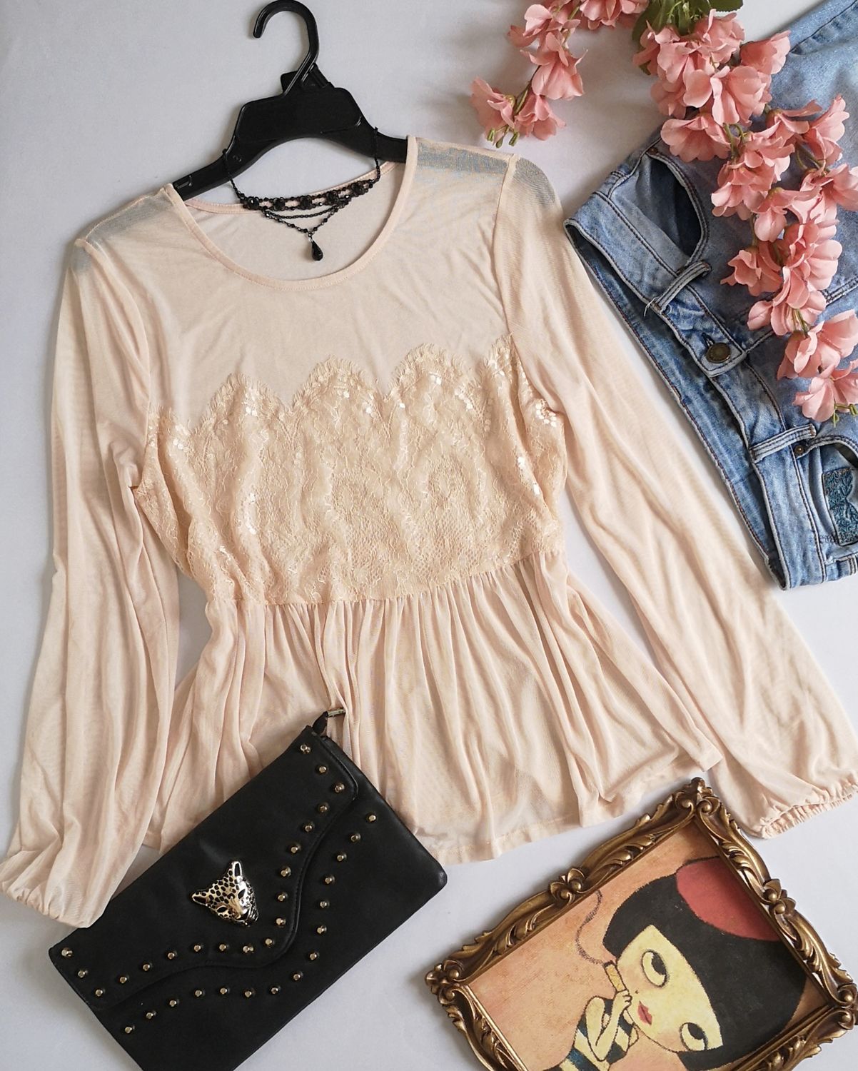 BLUSA DE TUL TIPO PEPLUM INCLUYE COLLAR ⚓