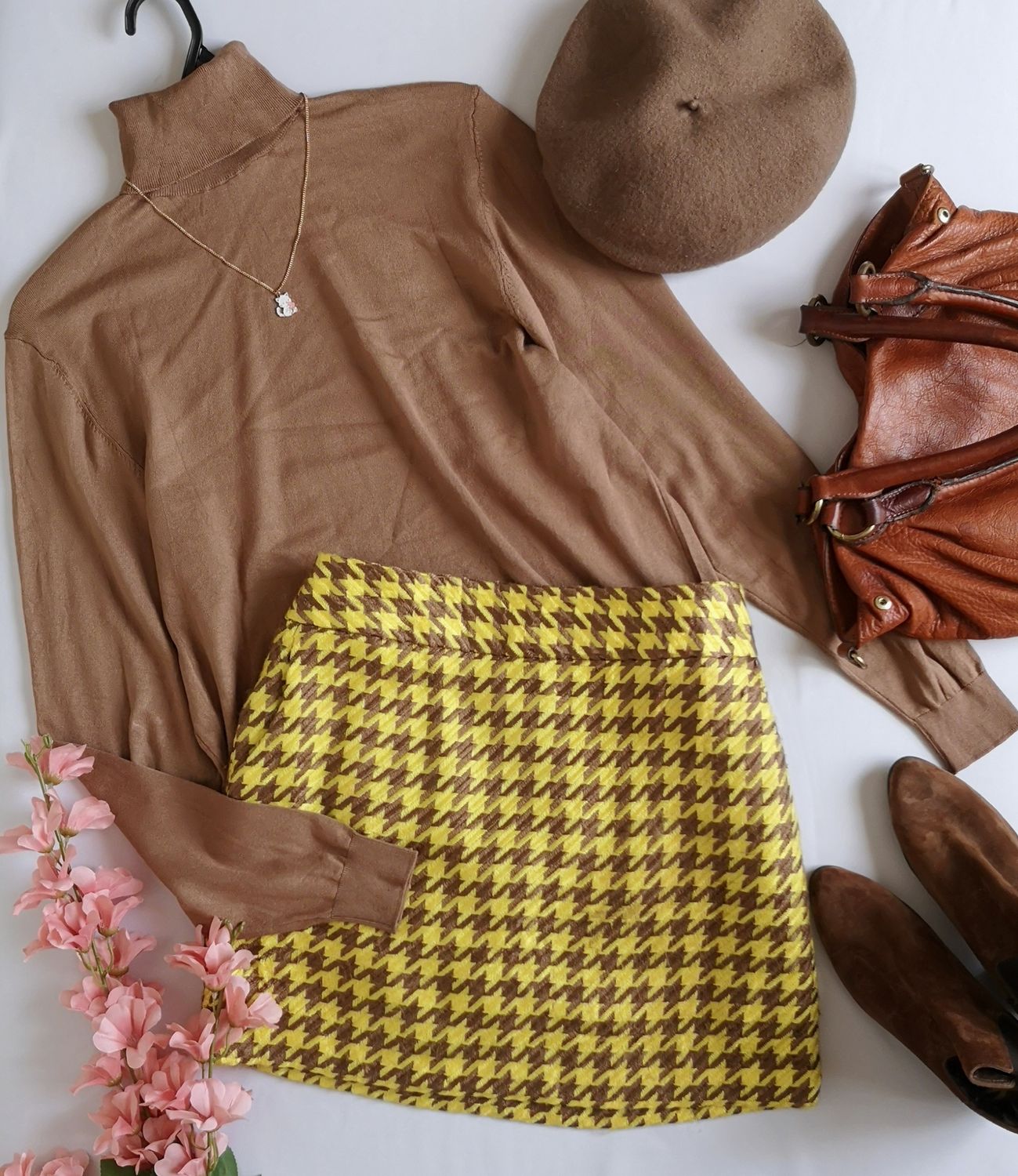 FALDA DE TWEED Y BLUSA ZARA CUELLO ALTO