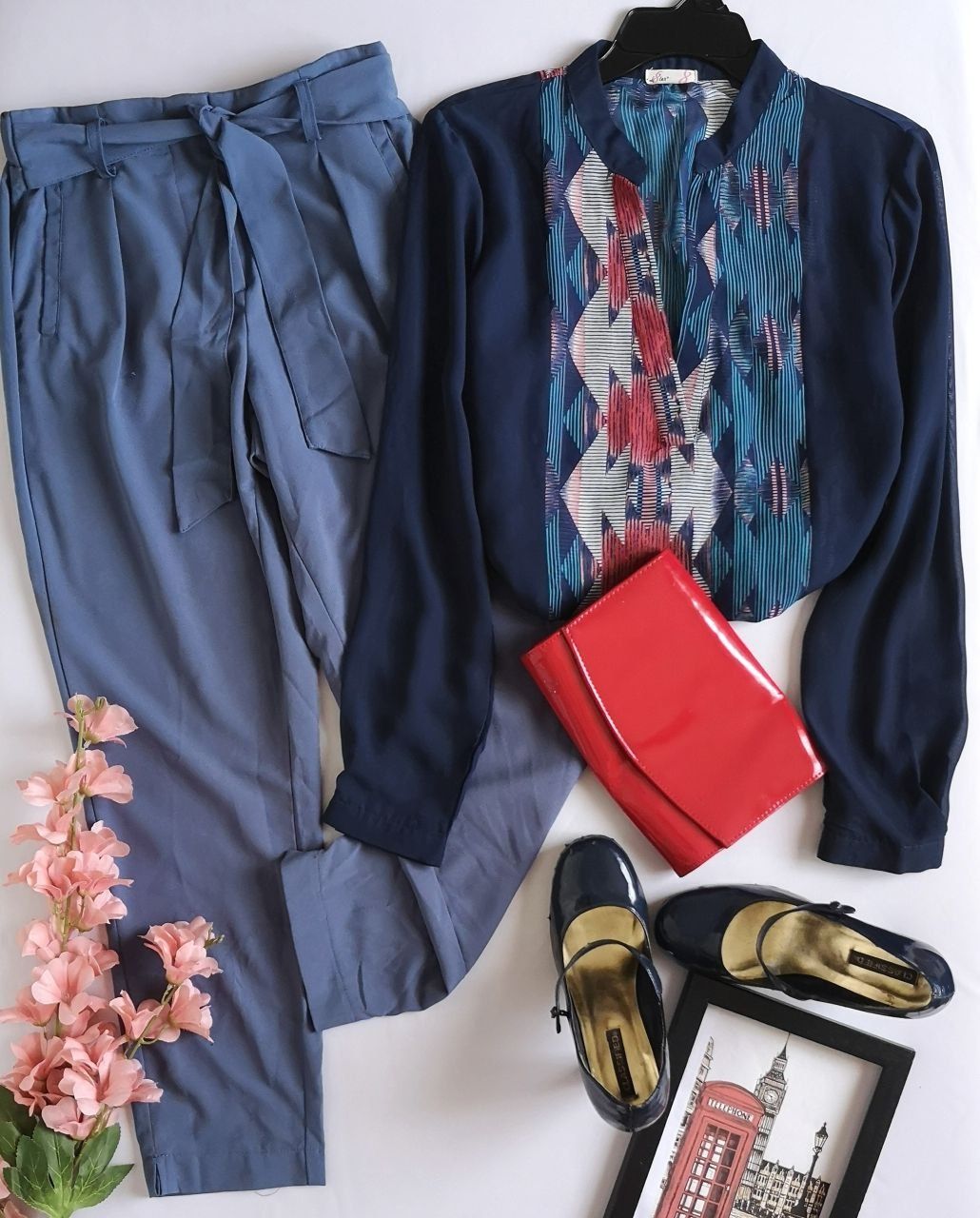 BLUSA LARGA Y PANTALÓN CON ELÁSTICO EN LA CINTURA ❤️