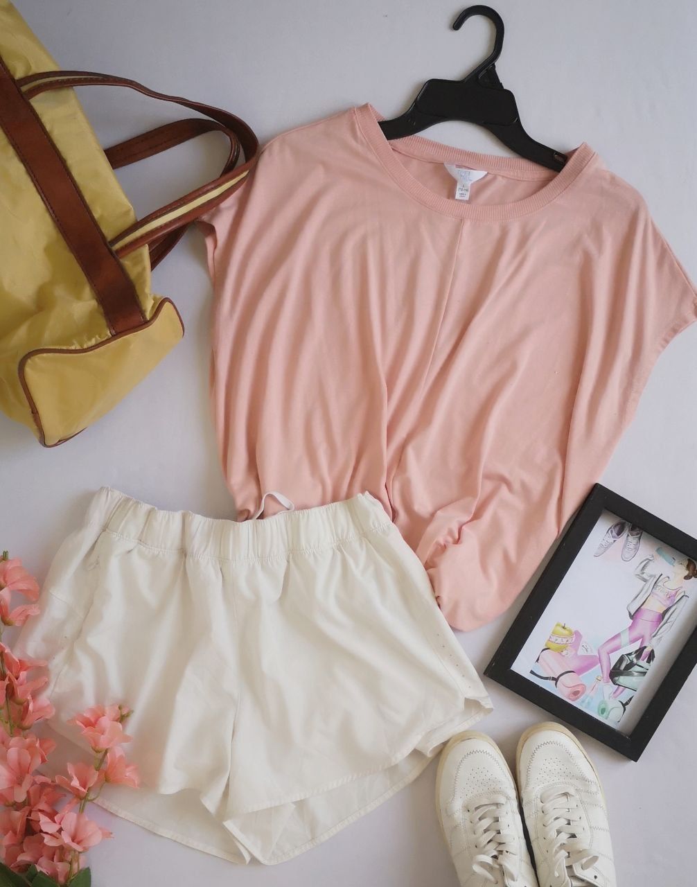 BLUSA CON NUDO Y SHORT DEPORTIVO 💙