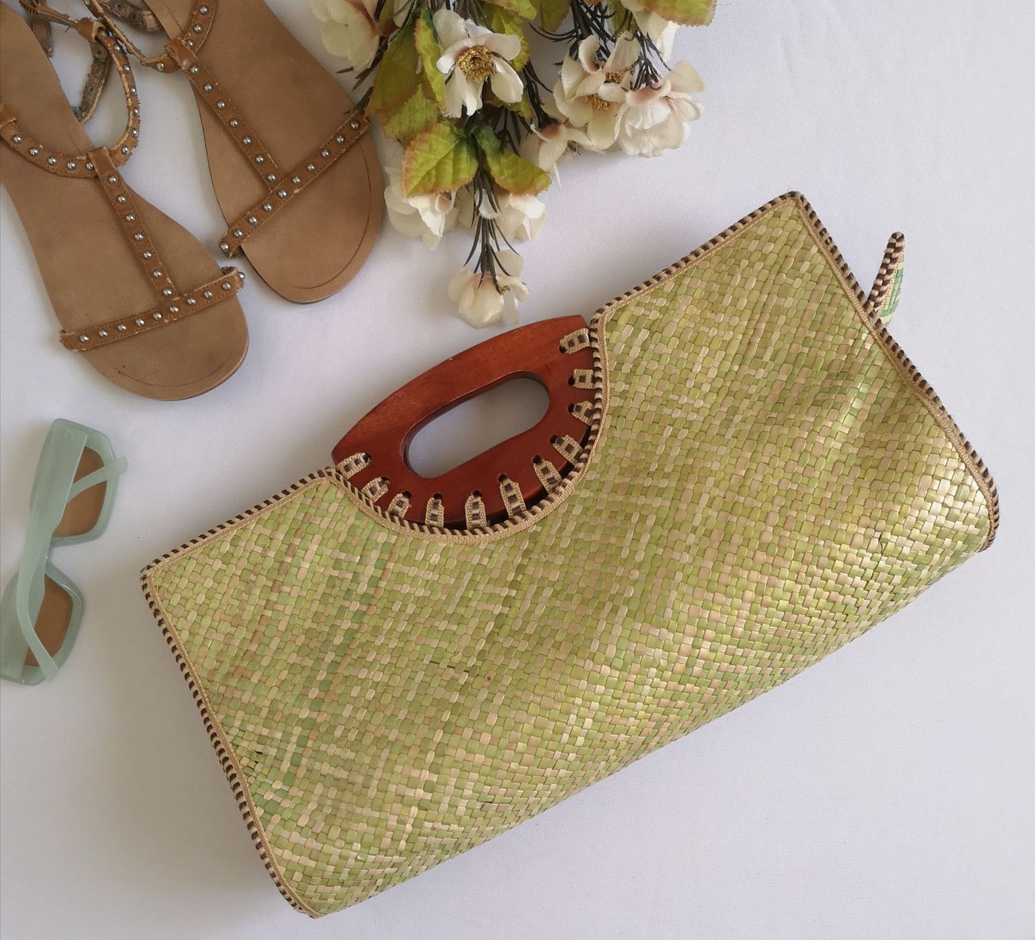 CARTERA DE MANO