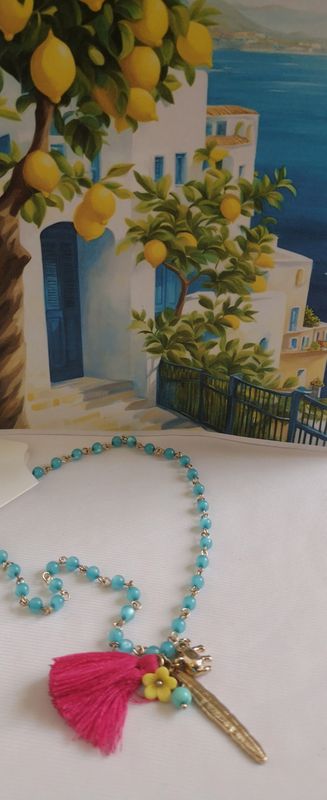 COLLAR