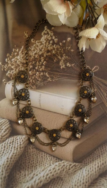 COLLAR Y ARETES