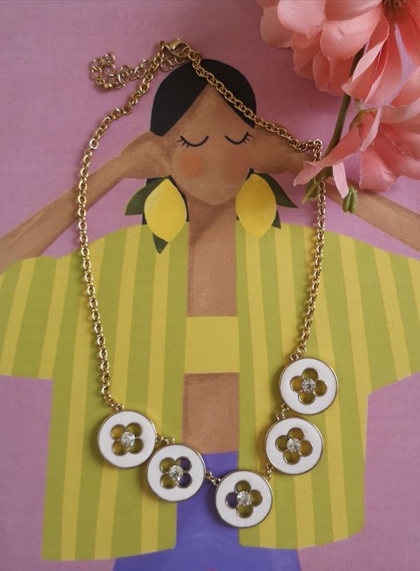 COLLAR