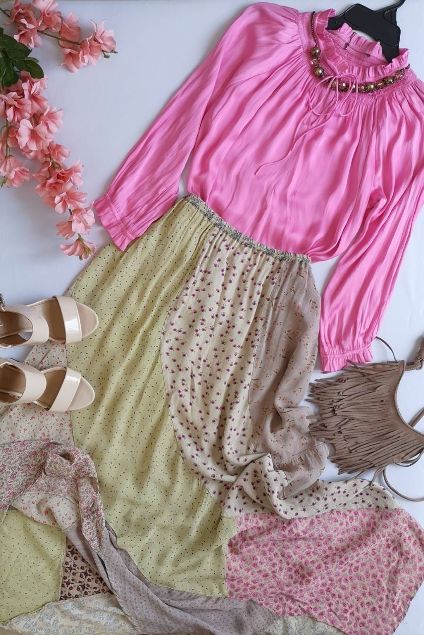 BLUSA MANGA LARGA CON FALDA TIPO HIPPIE 