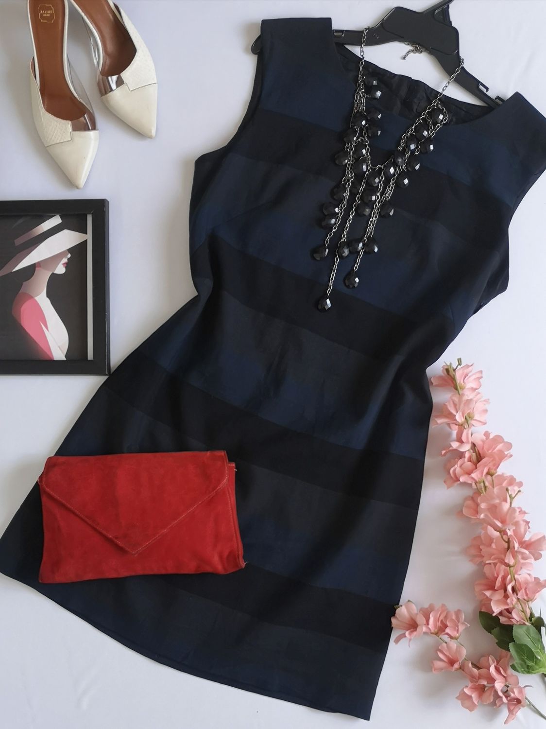 VESTIDO ESTILO FORMAL CON ZIPPER ATRÁS