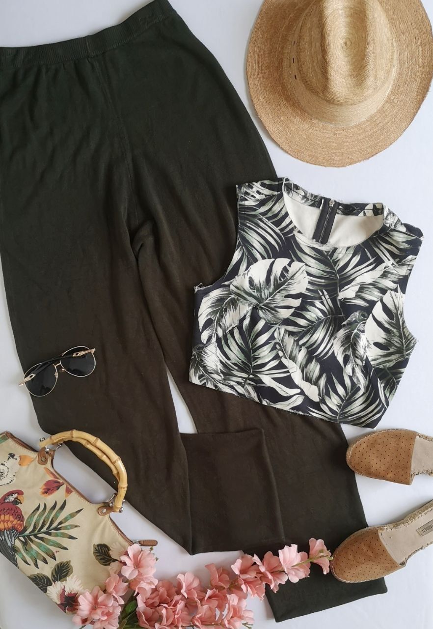 BLUSA CORTA CON PANTALÓN TIPO PANTS⚓