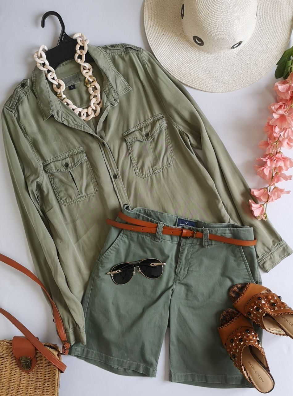 BLUSA LARGA CON BERMUDA 