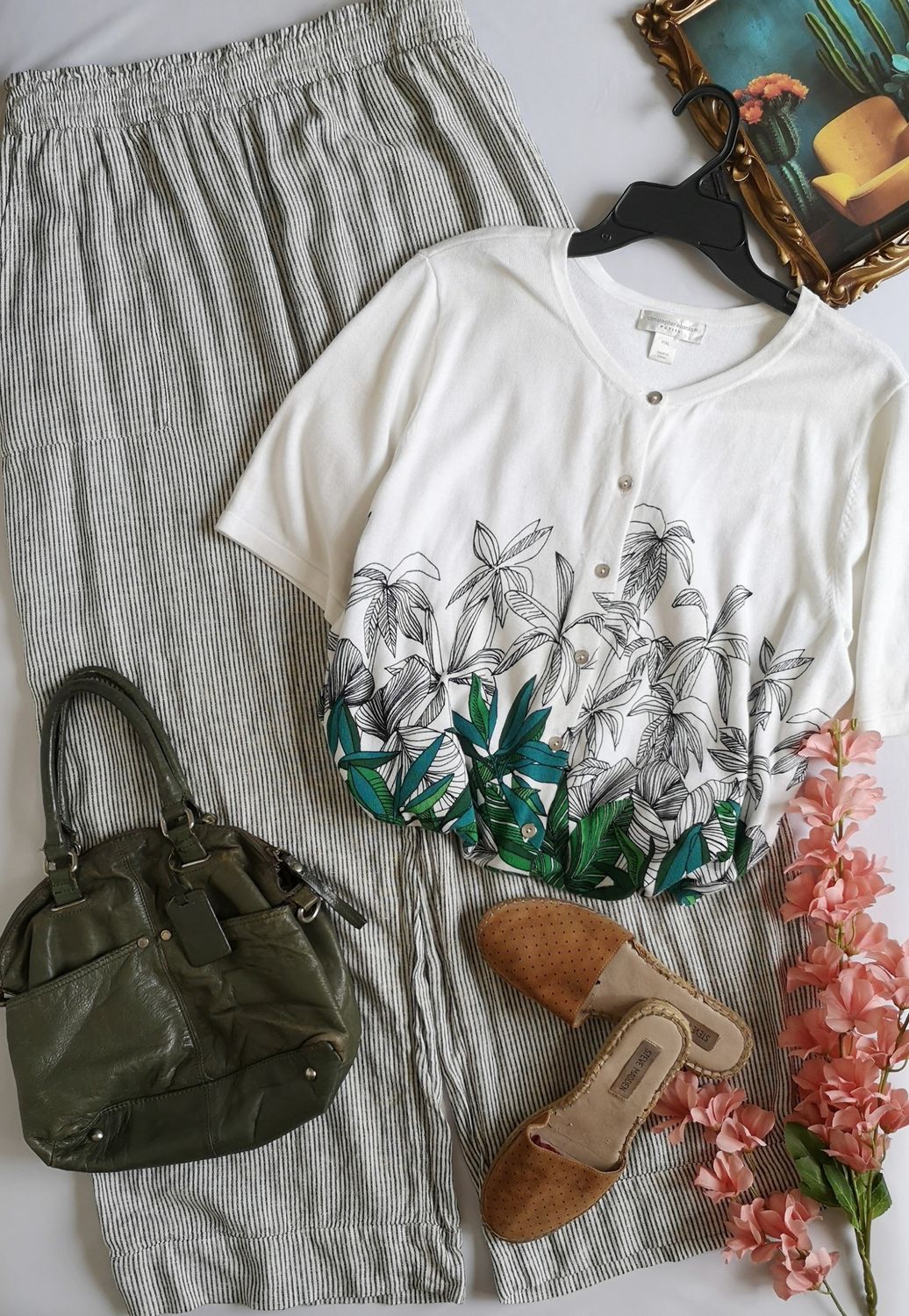 BLUSA CON BOTONES ADELANTE Y PALAZZO ⚓