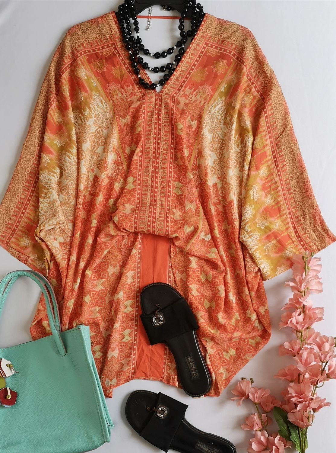 BLUSA TIPO TÚNICA