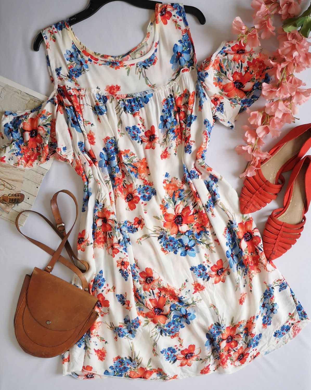 VESTIDO HOMBROS DESCUBIERTOS ❤️