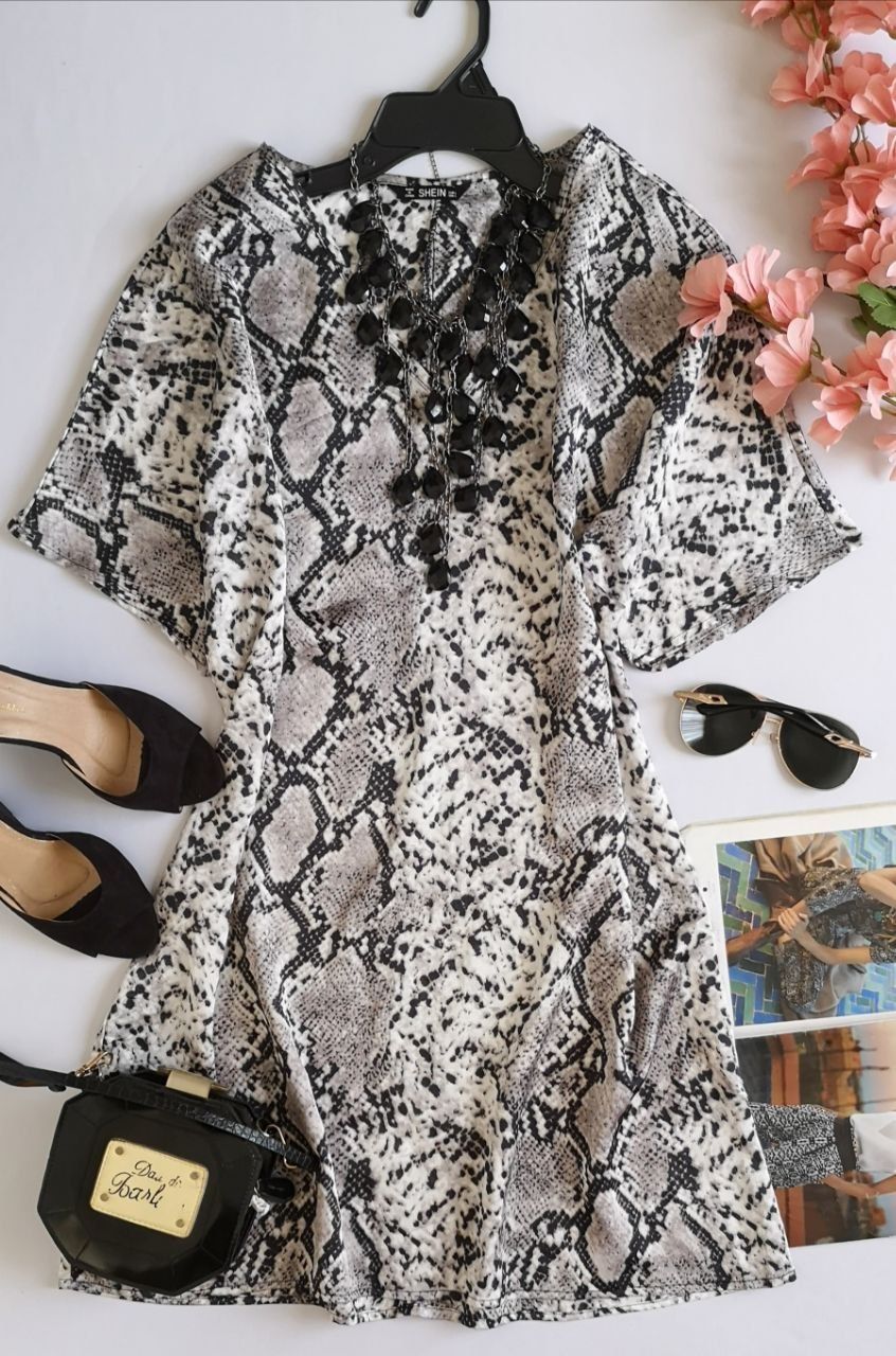 VESTIDO TIPO KAFTAN 