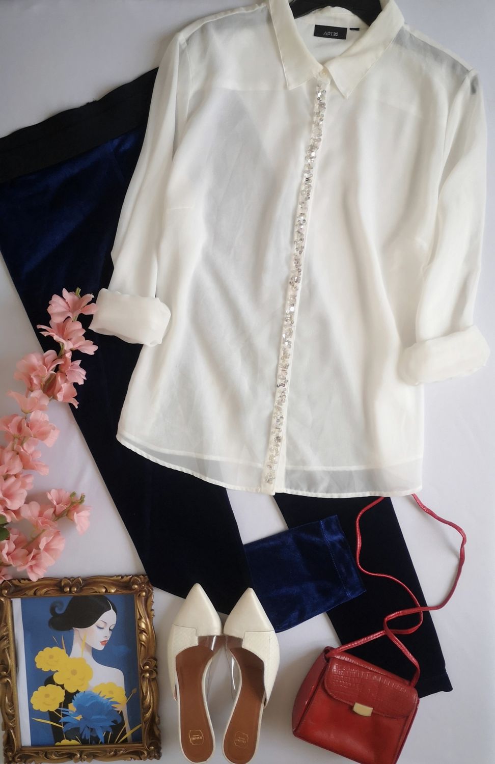 BLUSA DE CHIFÓN BORDADO Y PANTALÓN DE TERCIOPELO ❤️