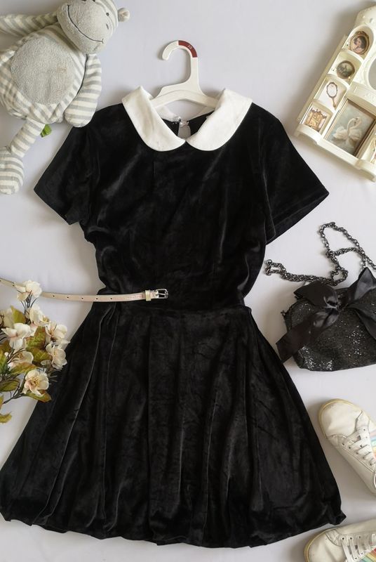 VESTIDO DE TERCIOPELO INCLUYE CINCHO ⚓