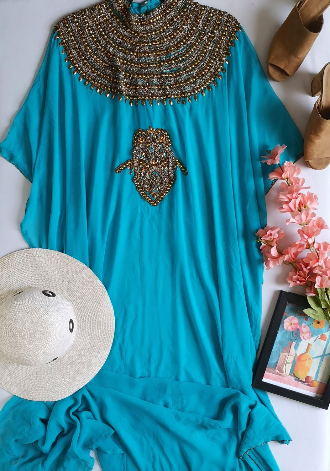 KAFTAN BORDADO DEL CUELLO ⚓