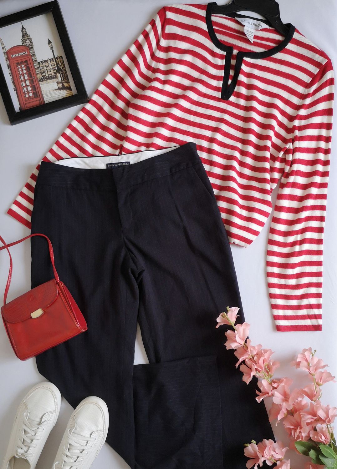 PANTALÓN CON BOLSAS A LOS LADOS Y BLUSA TIPO SUÉTER 💙