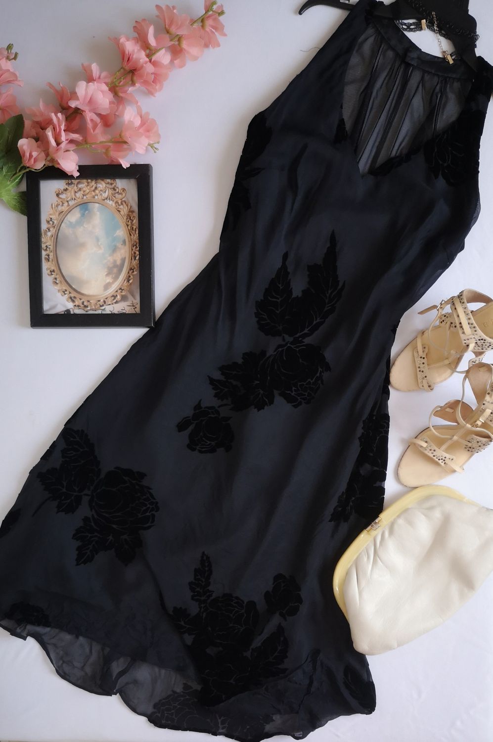 VESTIDO MIDI CON TUL