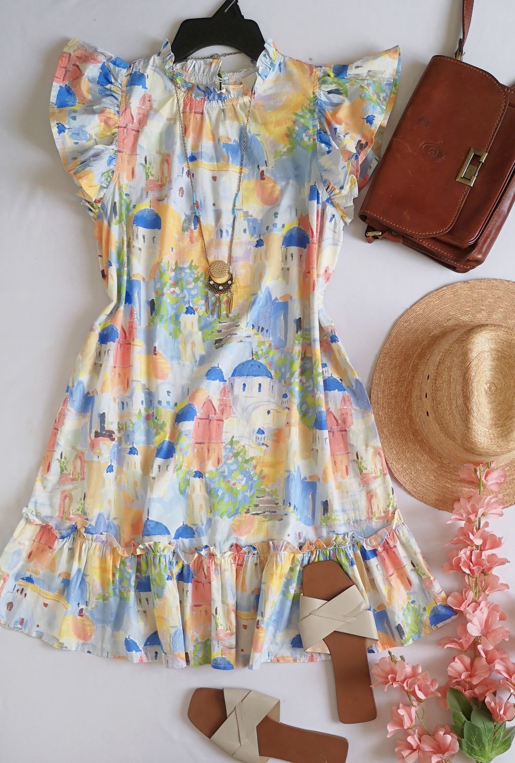 VESTIDO HOLGADO CON BOLSAS A LOS LADOS INCLUYE COLLAR