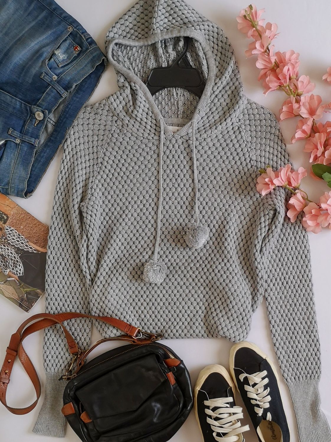 SUÉTER CON GORRO ⚓