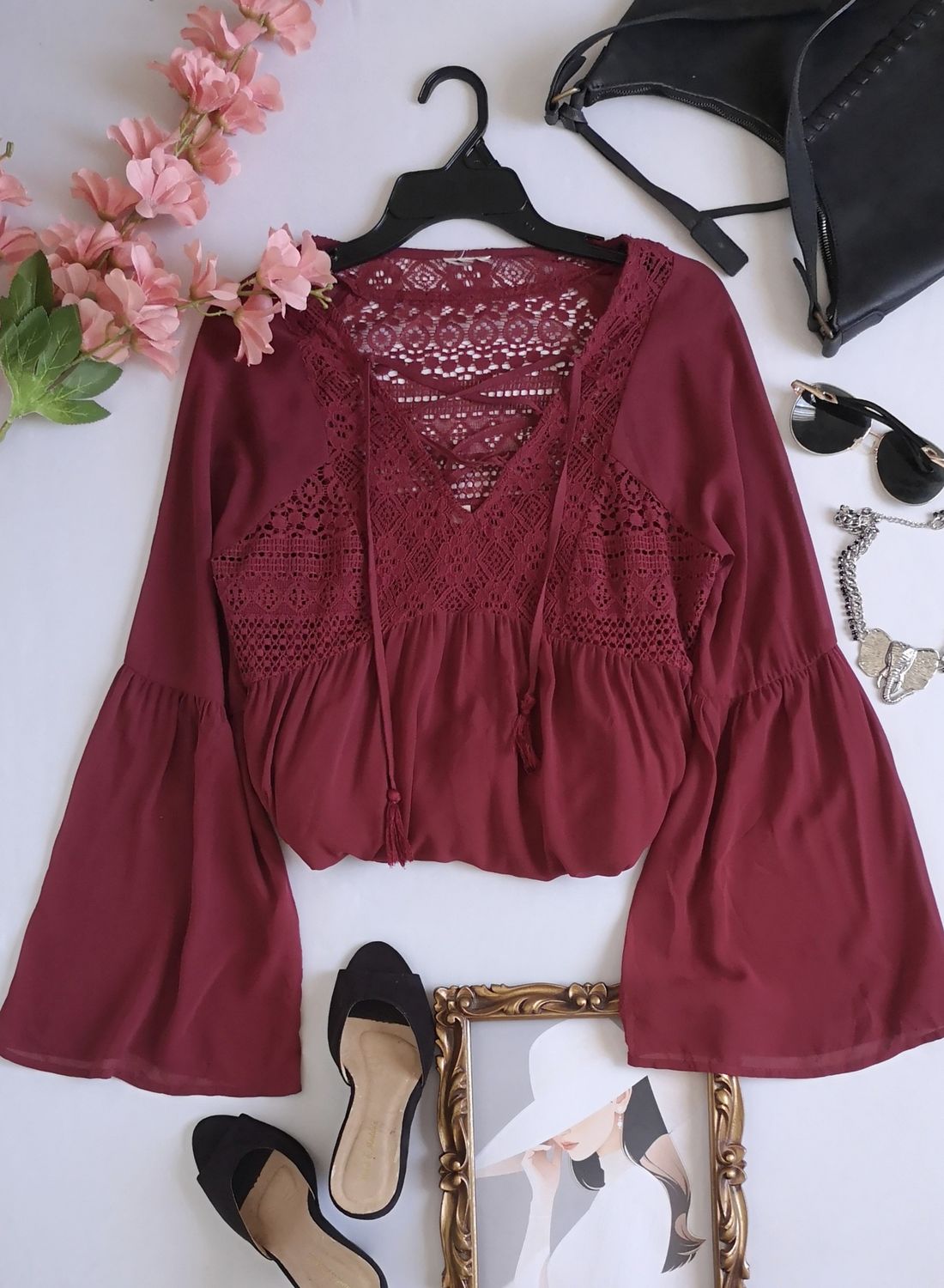 BLUSA MANGAS CAMPANA CON BLUSA DE TIRANTES ADENTRO ❤️