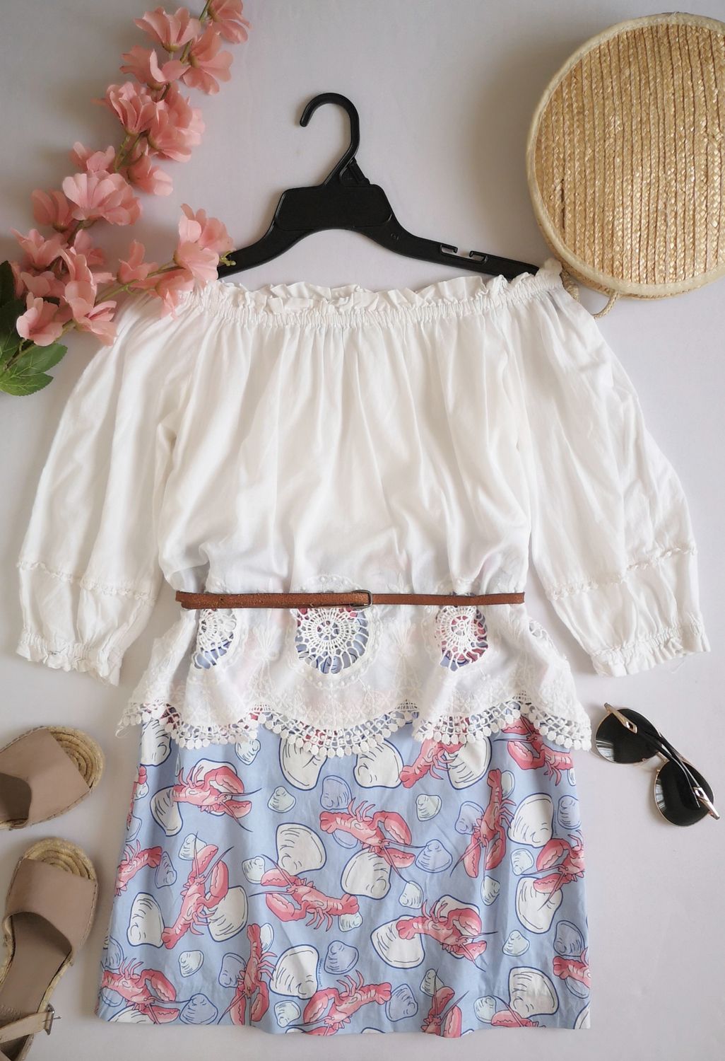 BLUSA HOMBROS DESCUBIERTOS Y FALDA CINTURA ALTA ❤️