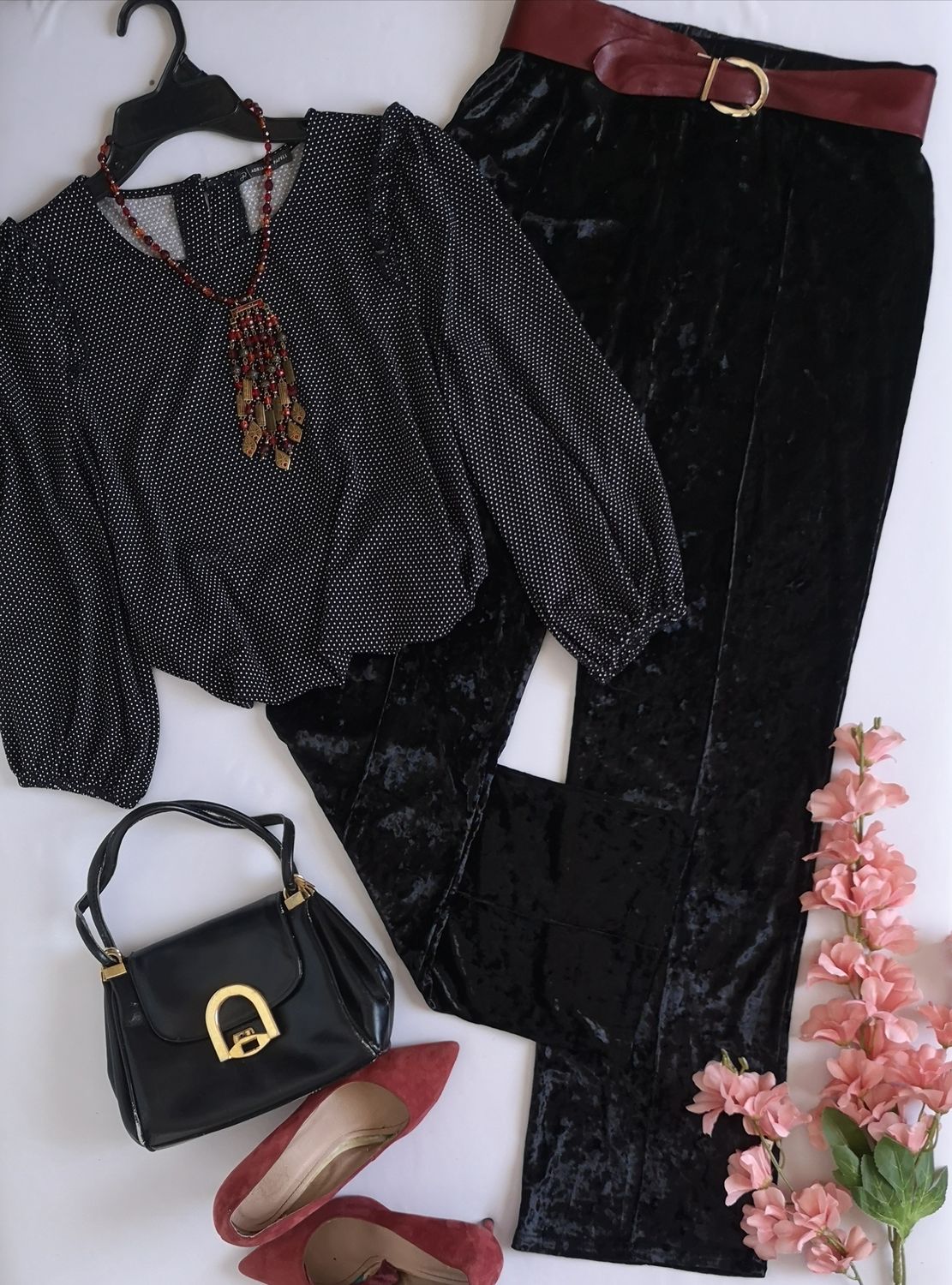 PALAZZO NUEVO DE TERCIOPELO Y BLUSA